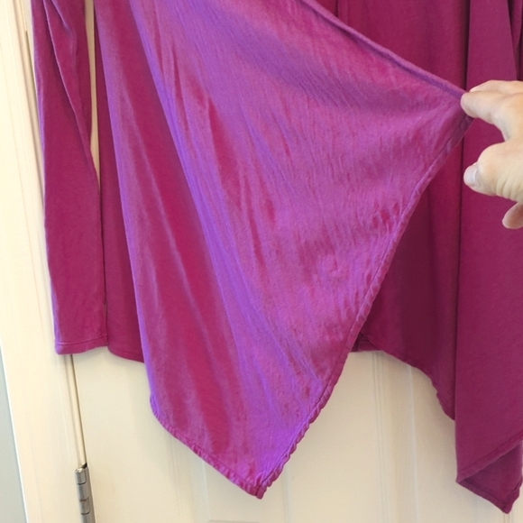 The Tee Shop by Victoria's Secret Fuchsia Size X-small Lightweight - Picture 4 of 7
